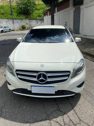 MERCEDES-BENZ CLASSE A 1.6 200 TURBO URBAN GASOLINA 4P AUTOMATIZADO MERCEDES-BENZ CLASSE A 1.6 200 TURBO URBAN GASOLINA 4P AUTOMATIZADO